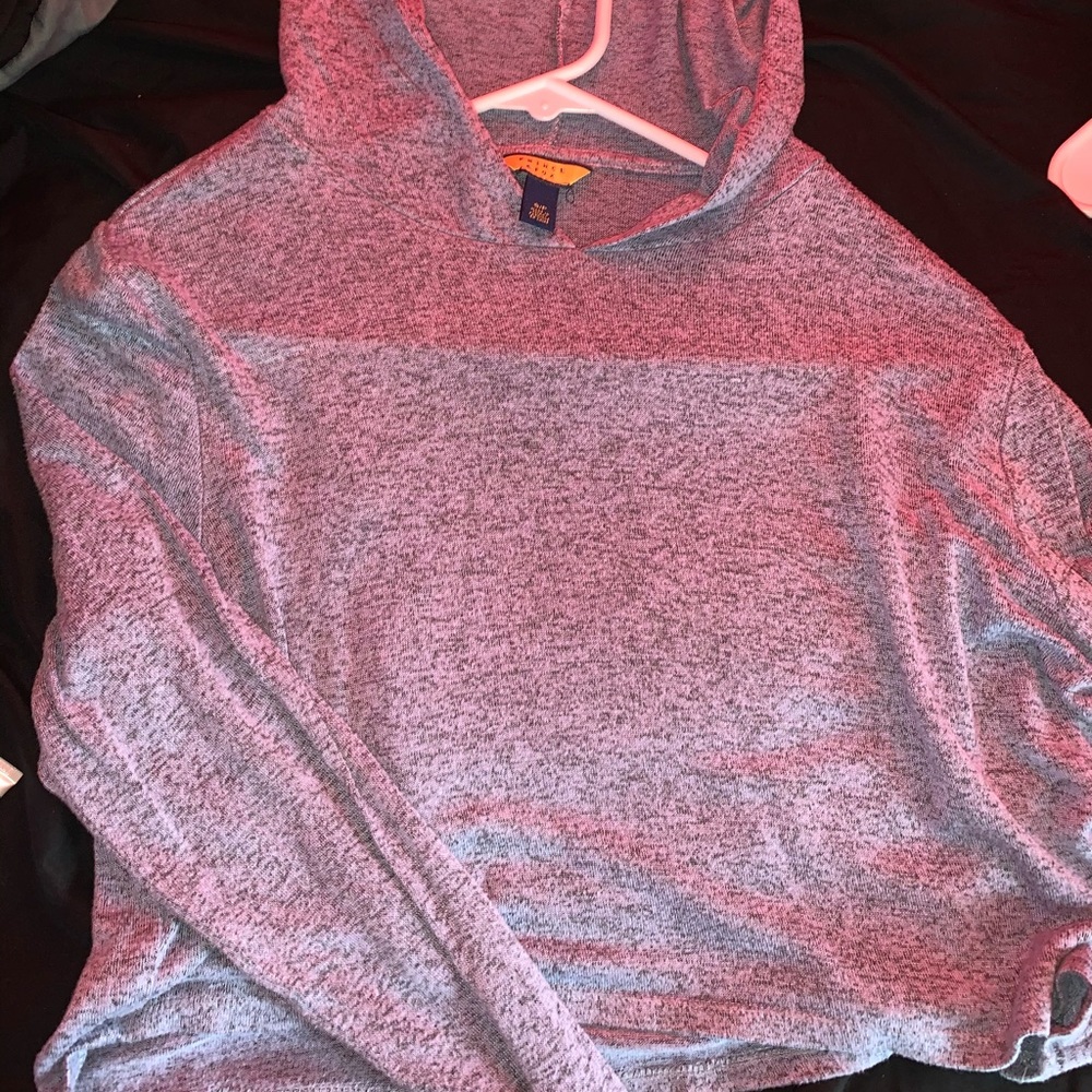 cropped purple hoodie - Picture 2 of 2